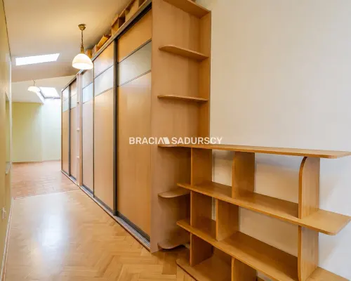 Wyjątkowe 124,78 m² w zabytkowej kamienicy