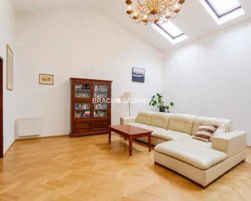 Wyjątkowe 124,78 m² w zabytkowej kamienicy