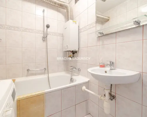 3 pokoje | 45,5 m² | balkon | panoramiczny widok | miejsce postojowe | Kraków, ul. Pachońskiego    Cena: 718 900