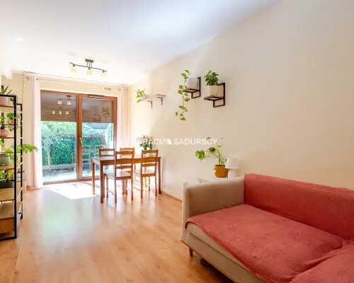 APARTAMENT Z OGRÓDKIEM  41,63 m² - GRZEGÓRZKI - TARASY WIŚLANE   Cena: 850 000 zł wraz z komórką lo
