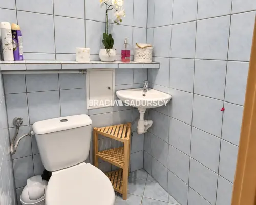 Sprzedam mieszkanie 62m2 z dużą piwnicą (3pok)