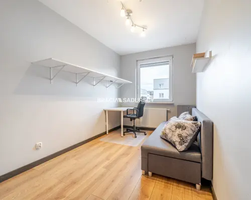 Nowoczesny  3-pokojowy apartament z balkonem.