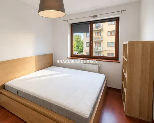 50m2, Krowodrza ul. Rydla, Ogrodzone osiedle
