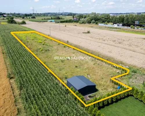 Ogrodzona działka 917m2 Glinik
