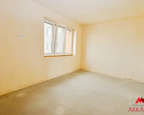 Biuro Nieruchomości Arkadia  ma przyjemność zaprezentować wyjątkowy apartament zlokalizowany w nowoczesnym budynku z rynku pier