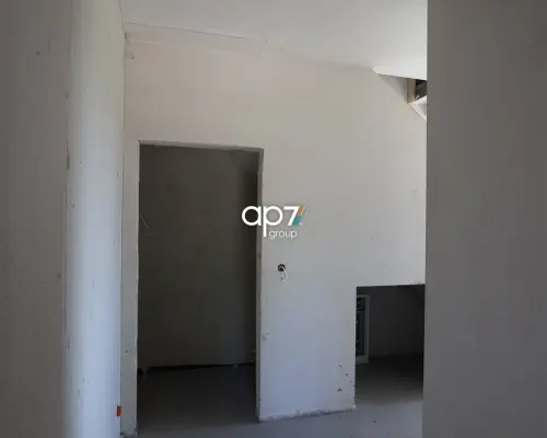 Na sprzedaż komfortowy dom w zabudowie bliźniaczej  w spokojnej lokalizacji Kraków- Grębałów.   Cała inwestycja