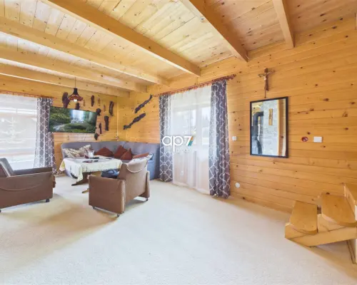 Dom z bali w Polańczyku | 100 m od Jeziora Solińskiego | apartament pod najem  Klimatyczny, całoroczny dom z bali w Polańczyk