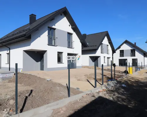 Nowy dom wolnostojący w Zabierzowie | garaż | wysoki standard | bez PCC   Na sprzedaż  nowy, wolnostojący dom jednorodzinny ,