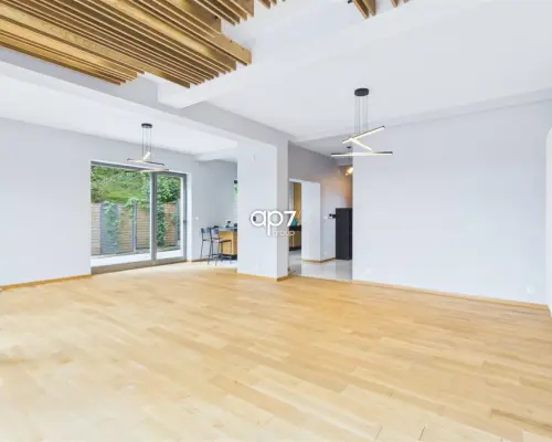 Dom wolnostojący | 300 m2 | Salwator 