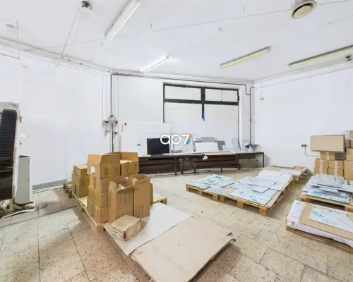 OFERTA INWESTYCYJNA NA WYŁĄCZNOŚĆ BIURA  Na sprzedaż  lokal o łącznej powierzchni   422,85m 2   zlokalizowany przy ul. Szafir