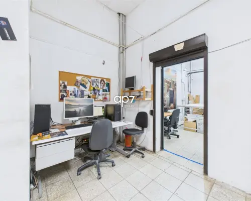 OFERTA INWESTYCYJNA NA WYŁĄCZNOŚĆ BIURA  Na sprzedaż  lokal o łącznej powierzchni   146,15m 2   zlokalizowany przy ul. Szafir