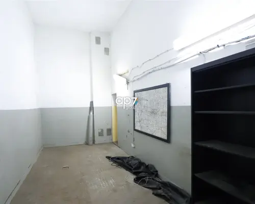 Na wynajem hala magazynowa o powierzchni ok.700 m 2  w kompleksie magazynowym zlokalizowanym na Podgórzu.   Hala skład
