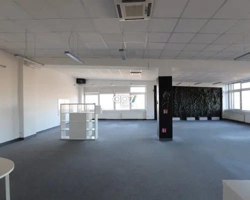 Przestronny lokal biurowy