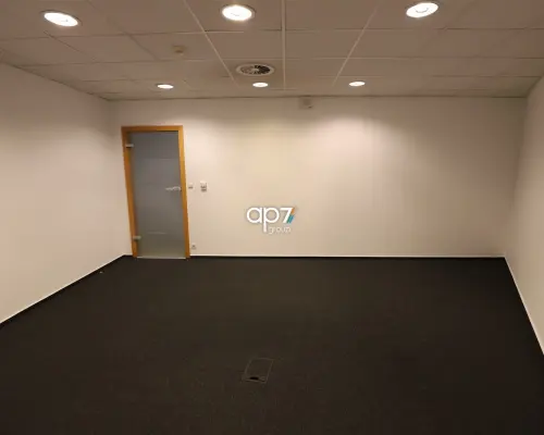 Lokal usługowy z wejściem z ulicy