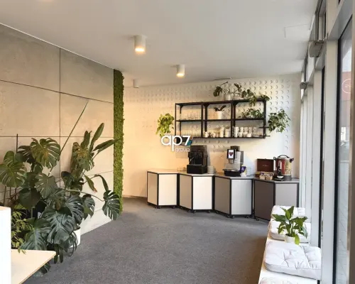 Do wynajęcia komfortowy lokal o powierzchni ok. 170m 2  w prestiżowej lokalizacji na Zabłociu.   Prezentowana powierzchnia st