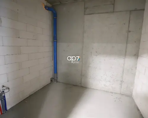 Przestronny lokal usługowy