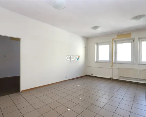 Powierzchnia biurowo–usługowa|ok. 500 m²| Zabłocie