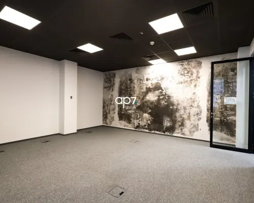 Funkcjonalne biuro 215 m² na parterze | Kraków - Bronowice, ul. Sosnowiecka   Do wynajęcia komfortowa powierzchni