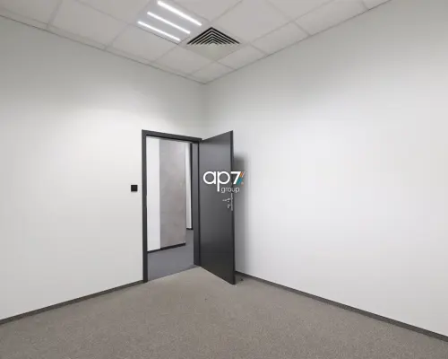 Funkcjonalne biuro 215 m² na parterze | Kraków - Bronowice, ul. Sosnowiecka   Do wynajęcia komfortowa powierzchni