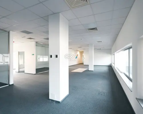 Komfortowe biuro 420 m² - całe piętro dla Twojej firmy | Kraków, Bronowice, ul. Sosnowiecka   Zapraszamy do zapoz