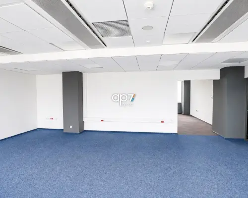 Do wynajęcia jasny i funkcjonalny lokal biurowy o pow. 259,29m 2  położony na IV piętrze w jednym z biurowców w okolicy al. Kij