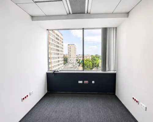 Do wynajęcia jasny i funkcjonalny lokal biurowy o pow. 259,29m 2  położony na IV piętrze w jednym z biurowców w okolicy al. Kij