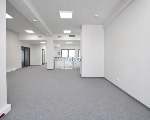 Przestronny lokal biurowy | Stare Miasto