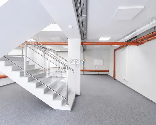 Przestronny lokal biurowy | Stare Miasto