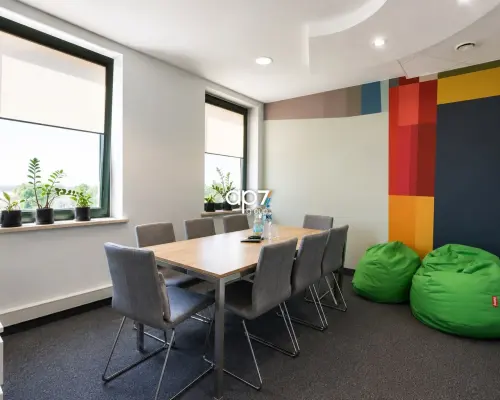 Komfortowe biuro ok. 154m 2 | Jasnogórska | 5 gabinetów | Klimatyzacja | Parking    Do wynajęcia nowoczesny lok