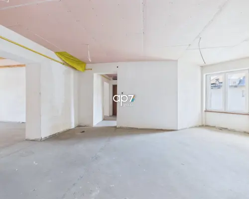 Przestrzeń z charakterem. Historyczna kamienica, nowoczesne wnętrze i 110 m² możliwości | Centrum Bytomia     Tylko w na