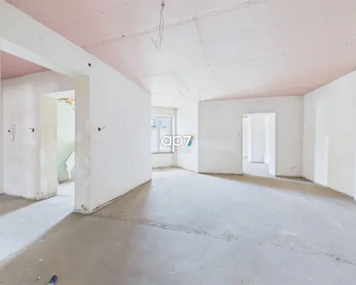 Przestrzeń z charakterem. Historyczna kamienica, nowoczesne wnętrze i 110 m² możliwości | Centrum Bytomia     Tylko w na