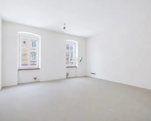 Przestronne 106 m² w odrestaurowanej kamienicy | C