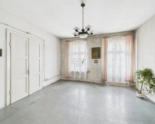 Do sprzedania mieszkanie o powierzchni 114,52 m² zlokalizowanego w zabytkowej kamienicy przy ul. Tadeusza Kościuszki w Kat