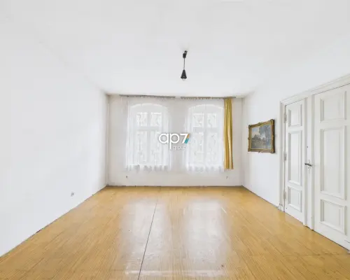 Do sprzedania mieszkanie o powierzchni 114,52 m² zlokalizowanego w zabytkowej kamienicy przy ul. Tadeusza Kościuszki w Kat