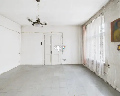 Do sprzedania mieszkanie o powierzchni 114,52 m² zlokalizowanego w zabytkowej kamienicy przy ul. Tadeusza Kościuszki w Kat