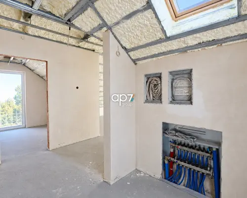 Wyjątkowy apartament 100 m² | Kraków Zwierzyniec | 5 pokoi | 2 poziomy | Las Wolski   Na sprzedaż dwupoziomowy ap