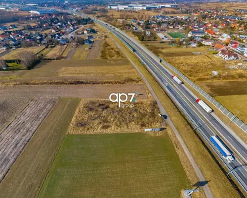 Unikalna działka usługowa o powierzchni 27,07a położona w Modlniczce gmina Wielka Wieś.   Nie sprzedajemy ziemi - sprzedajemy