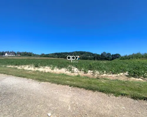 Na sprzedaż działka budowlana w Dobranowicach w gminie Wieliczka.   Przedmiotem oferty jest działka o powierzchni  53a  z cze