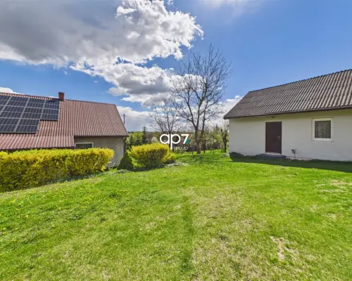 DZIAŁKA BUDOWLANA 3087 m² Z DOMEM I BUDYNKIEM GOSPODARCZYM | SMROKÓW | GMINA SŁOMNIKI  Na sprzedaż atrakcyjna nieruchomo