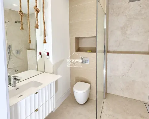 Przestronne Mieszkanie w Śródmieściu | 47,43 m²