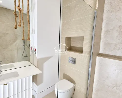 Przestronne Mieszkanie w Śródmieściu | 47,43 m²