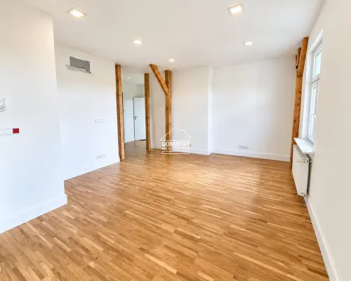Przestronne Mieszkanie w Śródmieściu | 47,43 m²