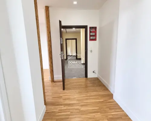 Przestronne Mieszkanie w Śródmieściu | 47,43 m²