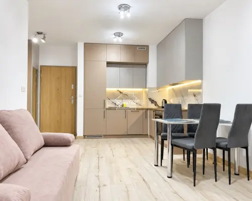 NOWOCZESNE 2 POKOJE W CENTRUM | 42 m² | BALKON