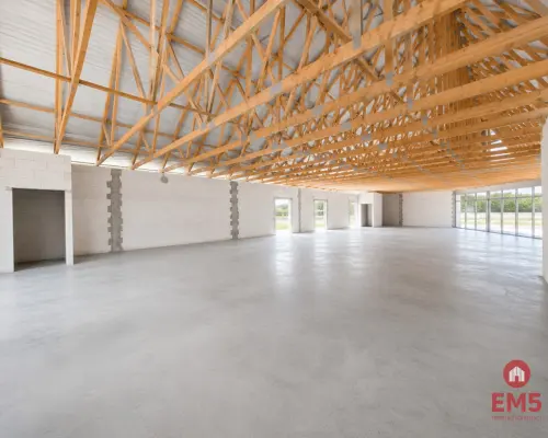 Lokal handlowo-usługowy 390 m2