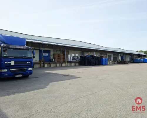 Magazyn z rampą 160 m2