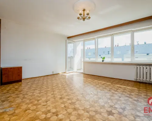 86m2 ul.Piasta piętro 3