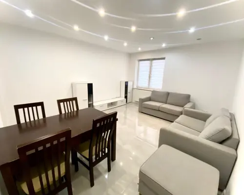 Mieszkanie 52 m² z działką 375 m² i garażem