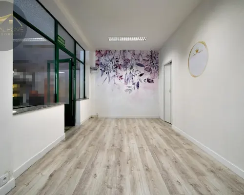 Lokal na osiedlu - 36m2