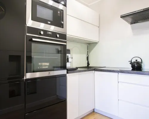 2 pokoje 47m2 z balkonem- blisko centrum